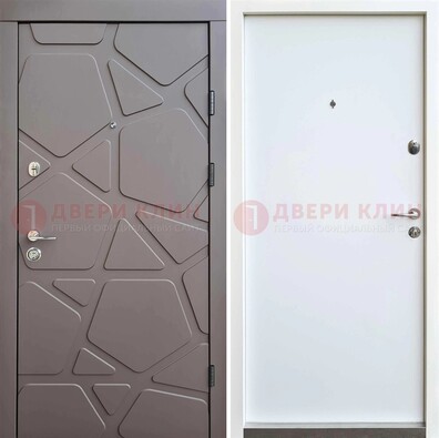 Черная входная дверь с филенчатой МДФ ДМ-216 в Липецке