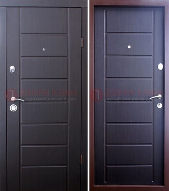 Черная филенчатая входная дверь со светлой МДФ ДМ-226 в Липецке