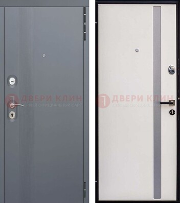 Входная белая дверь c филенчатой МДФ Шоколад ДМ-271 в Липецке
