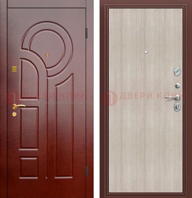 Красная металлическая дверь с МДФ панелями ДМ-368 в Липецке
