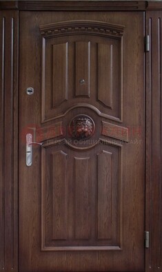 Темная железная дверь с массивом дуба с украшением ДМД-40 в Липецке