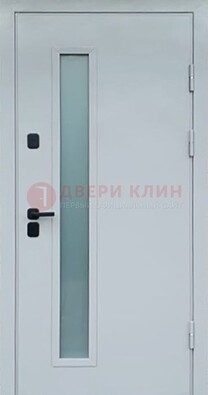 Светлая железная дверь с порошковым напылением ДП-303 в Липецке