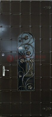 Высокая железная дверь со стеклом и ковкой ДСК-15 в Сланцы