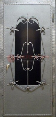 Железная дверь со стеклом и ковкой ДСК-74 для каркасного дома в Липецке
